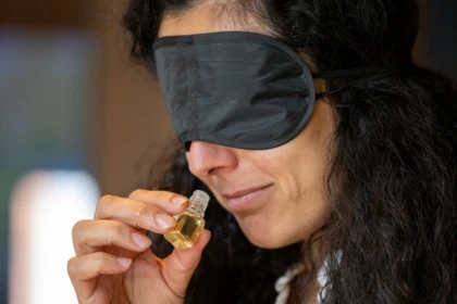 Château de Chausse : Dégustation Sensorielle les Yeux Bandés - Éveil des Sens à La Croix-Valmer - Vignerons Indépendants