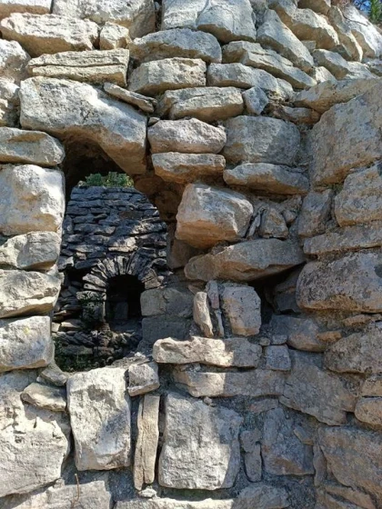 Patrimoine / Paysage : Visite de La Chapelle Saint Victor de Castel - Vignerons Indépendants