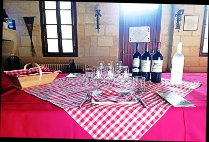 Saint-Émilion : Visite & Dégustation Tapas - Vignerons Indépendants