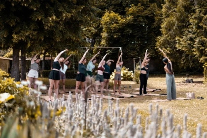 Yoga et dégustation champagne : expérience pleine conscience - Vignerons Indépendants
