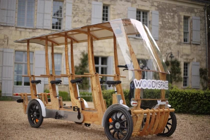 Balade au cœurs des vigne, visite du chai et dégustation à bord du Woodyspace. - Vignerons Indépendants