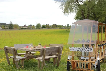 Balade au cœurs des vigne, visite du chai et dégustation à bord du Woodyspace. - Vignerons Indépendants