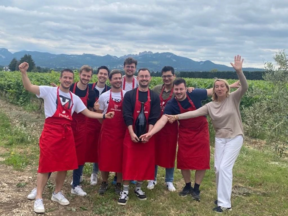 Atelier d'assemblage au domaine - Vignerons Indépendants