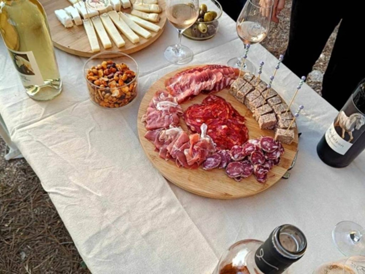 Dégustation de vin et de tapas en pleine nature - Vignerons Indépendants
