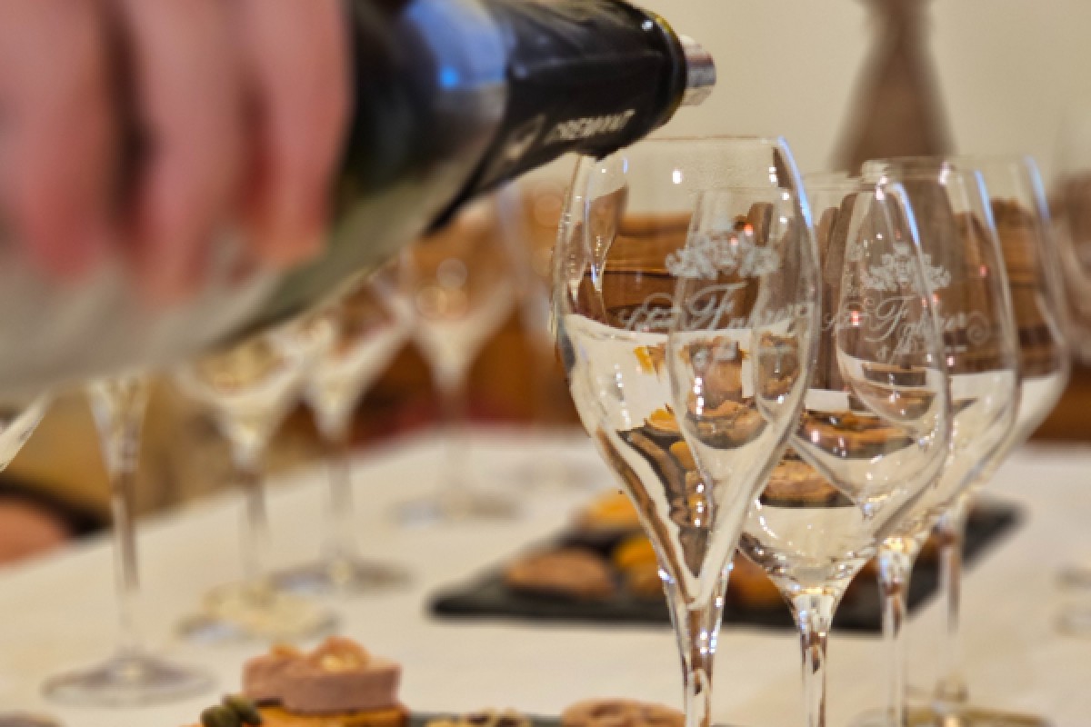 Dégustation en amoureux (vin, fromage et chocolat) - Vignerons Indépendants