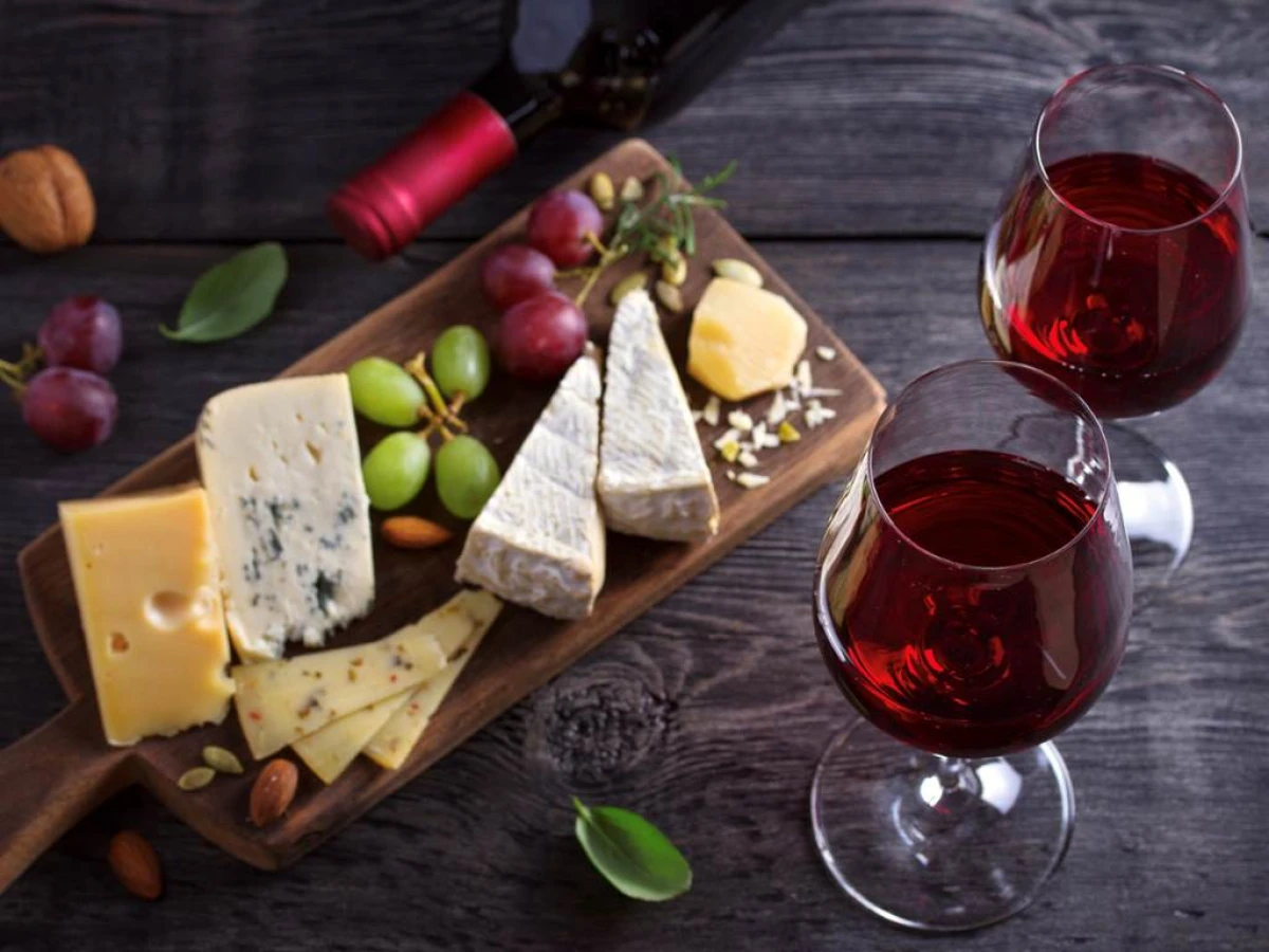 Dégustation Gourmande: 3 vins + 3 fromage - Vignerons Indépendants