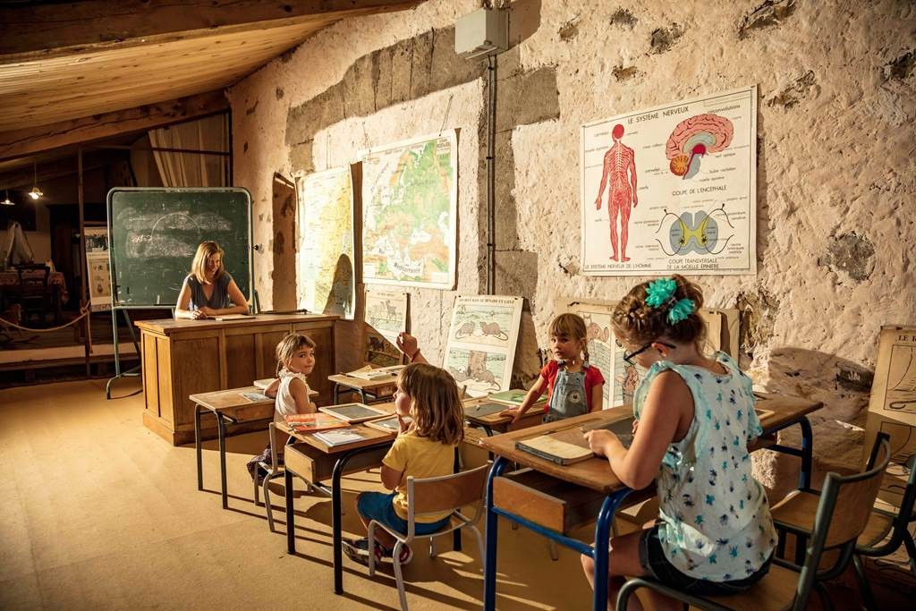 La Surprise : Une Dégustation Mystère au Domaine Castan - Vignerons Indépendants