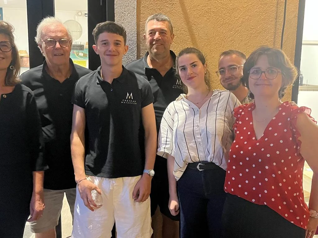 "Vignes, Pétanque et Chansons" : Soirée festive au Château Matheron à Vidauban - Vignerons Indépendants "Vignes, Pétanque et Chansons" : Soirée festive au Château Matheron à Vidauban - Vignerons Indépendants